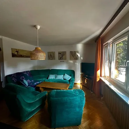 Tolek Hostal