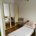 ホステル Tolek *